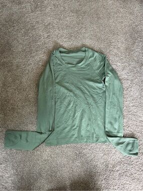 lululemon Light Green Long Sleeve Tee
